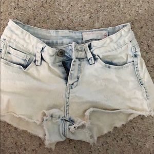 Size small love culture acid washed shorts